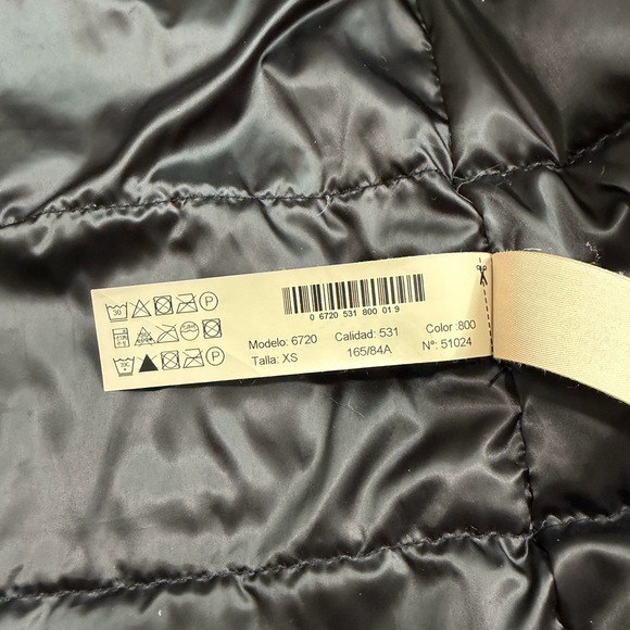 [Massimo Dutti] Black Hooded Puffer Jacket - Picture 12 of 16